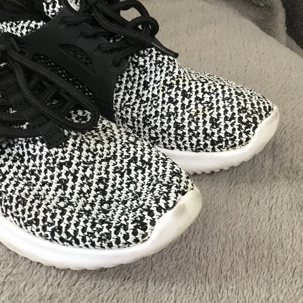 Girls Champion Sneakers